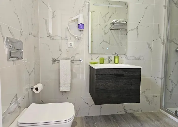 招待所 Curtido House Suits *