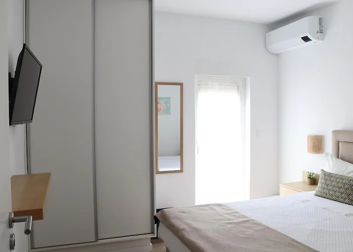 招待所 Curtido House Suits 伊利亚武